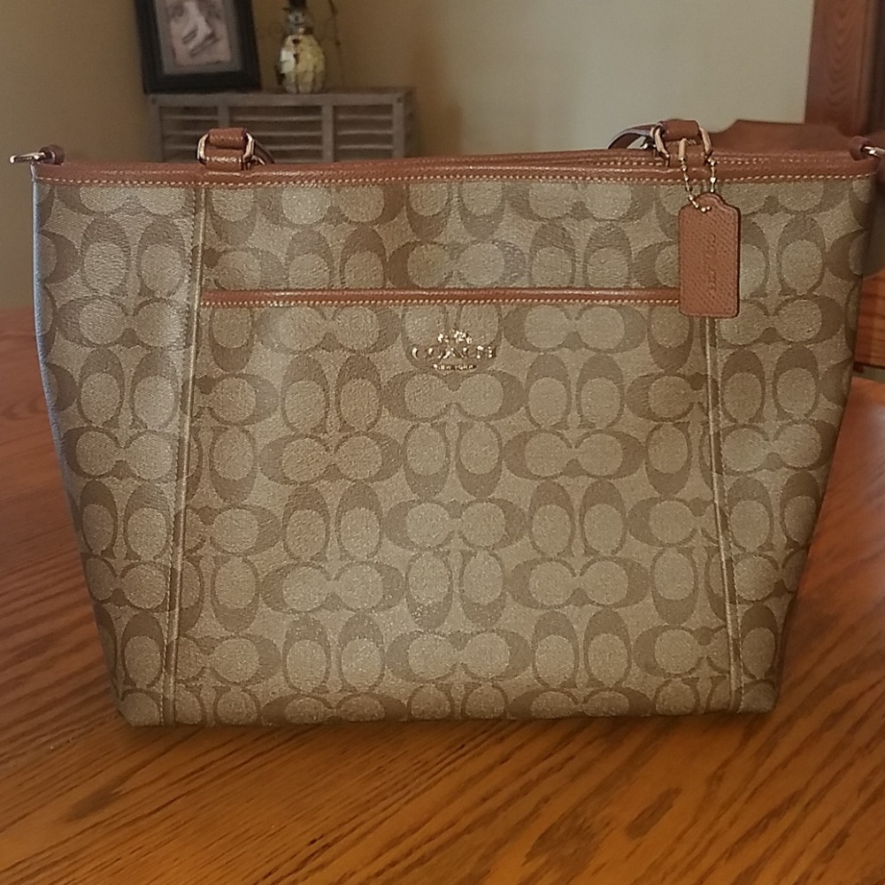 Coach Tote handbag